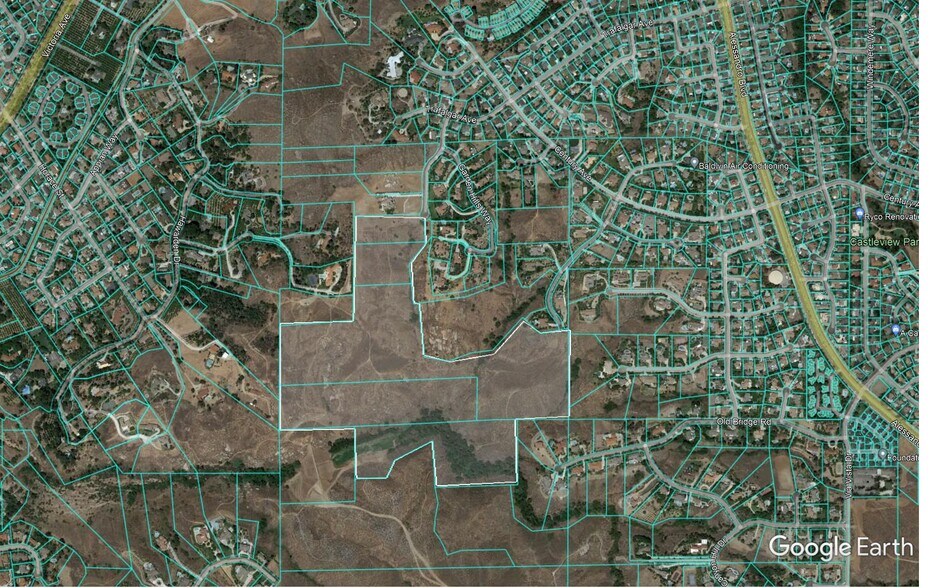 More Photos Of Cresthaven Drive, Riverside Land For Sale