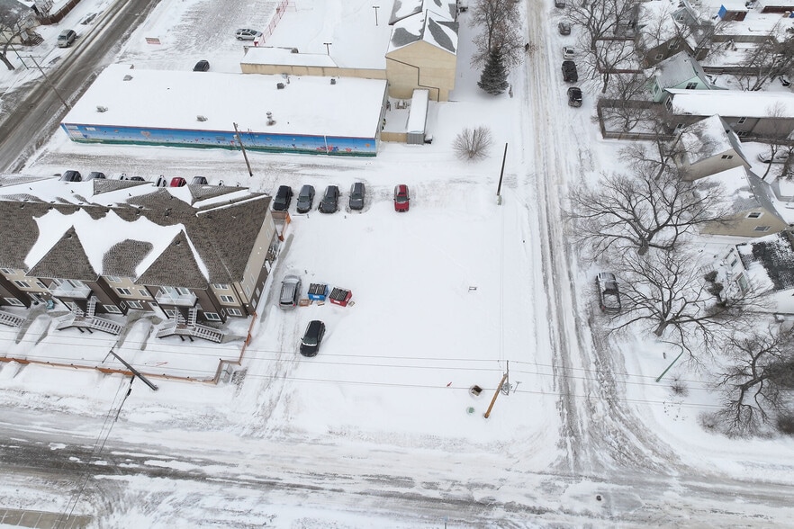 More Photos Of 1175 Pasqua St, Regina Apartments For Sale