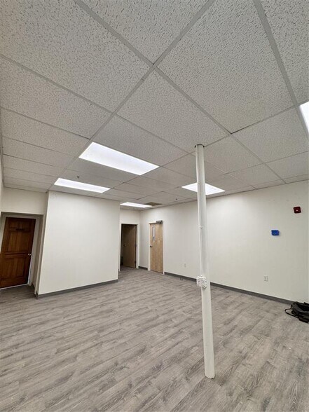 More Photos Of 1625 Washington St, Holliston Unknown For Lease