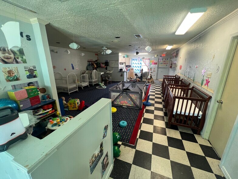 More Photos Of 809 Martin Luther King Jr. Dr, Copperas Cove Daycare Center For Sale