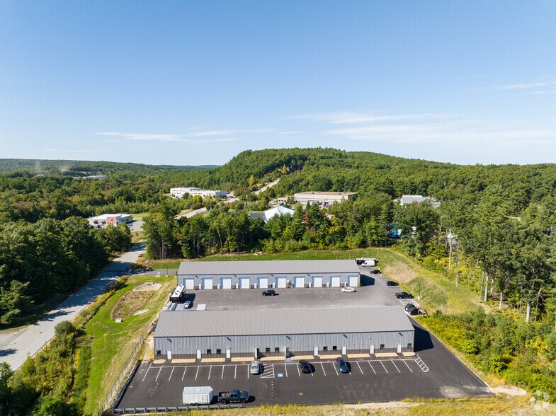 More Photos Of 22 Dartmouth, Auburn Industrial For Lease