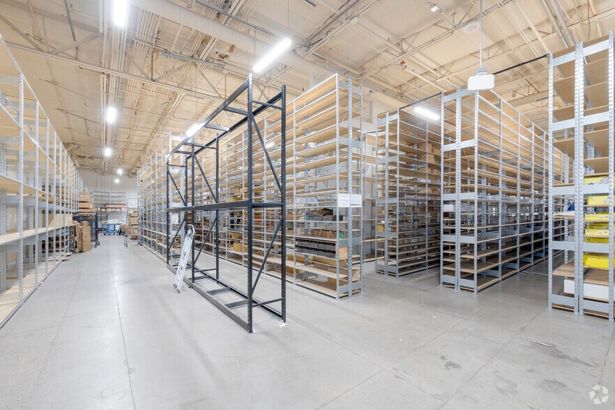 More Photos Of 1202 W University Dr, Mesa Freestanding For Lease