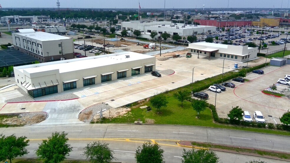 More Photos Of 1531 Westborough Dr, Katy Storefront Retail Office For Lease