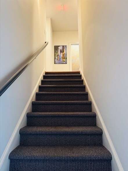 More Photos Of 125c Wappoo Creek Drive, Charleston Office For Lease