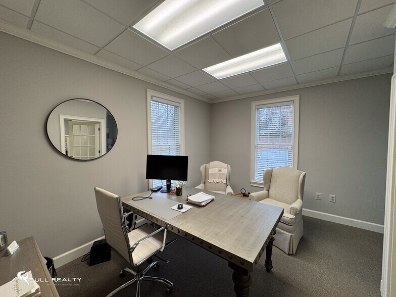 More Photos Of 4651 Olde Towne Pky, Marietta Office Residential For Lease