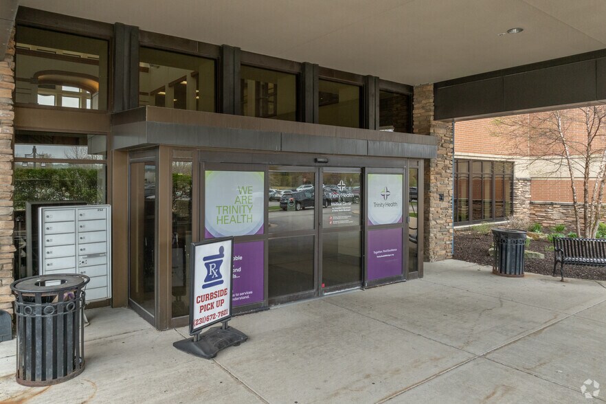 More Photos Of 6401 Prairie St, Norton Shores Medical For Lease