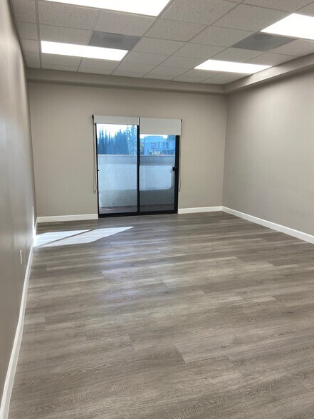 More Photos Of 13017 Artesia Blvd, Cerritos Medical For Lease