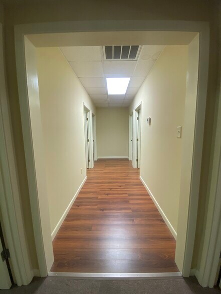 More Photos Of 333-335 Southfield Rd, Shreveport Freestanding For Sale