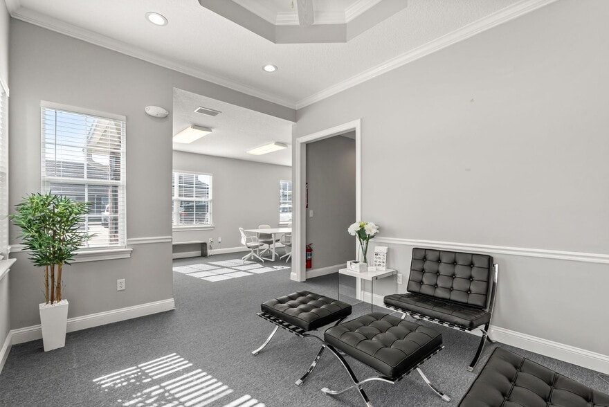 More Photos Of 6100 Greenland Rd, Jacksonville Loft Creative Space For Sale