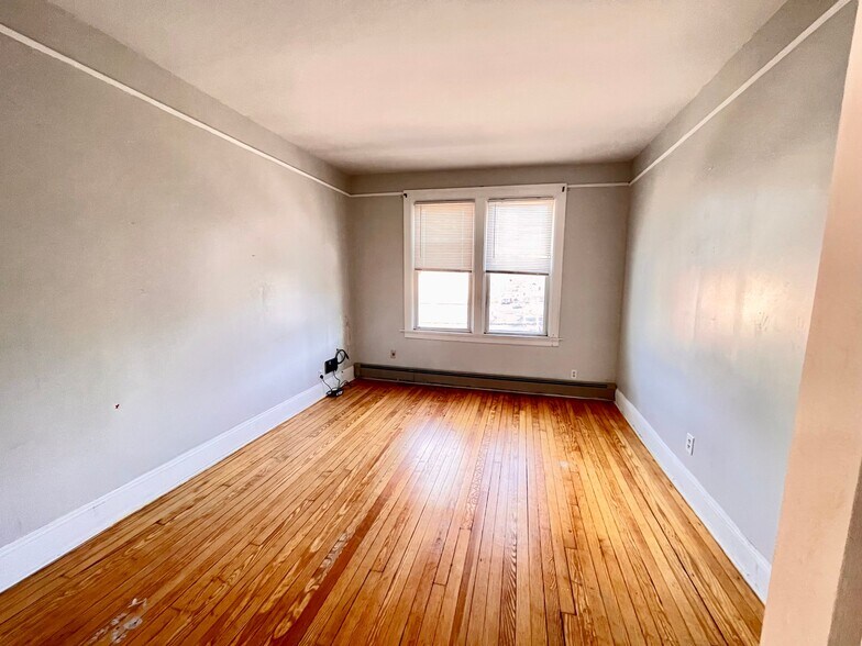 More Photos Of 235 Liberty Ave, Jersey City Apartments For Sale