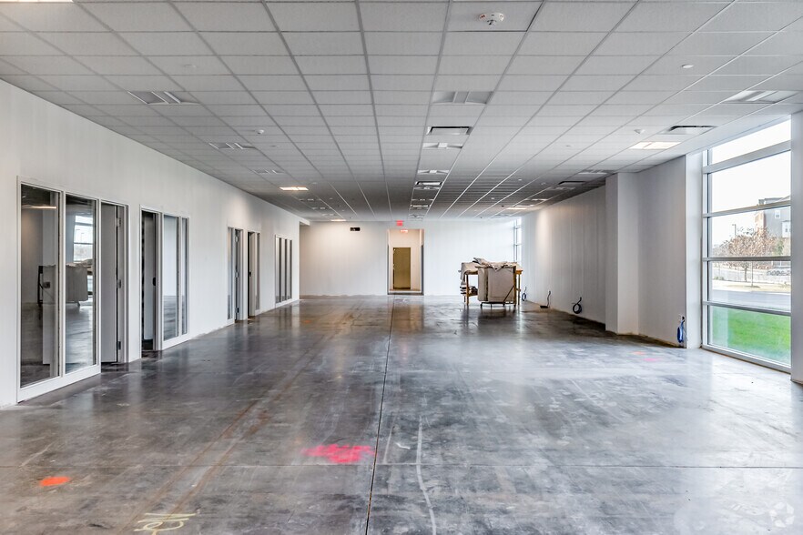 More Photos Of 4931 Executive Ct S, Frederick Unknown For Lease