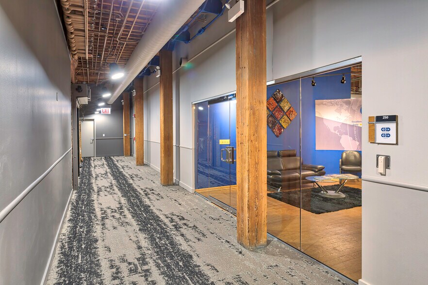 More Photos Of 130 S Jefferson St, Chicago Office For Lease