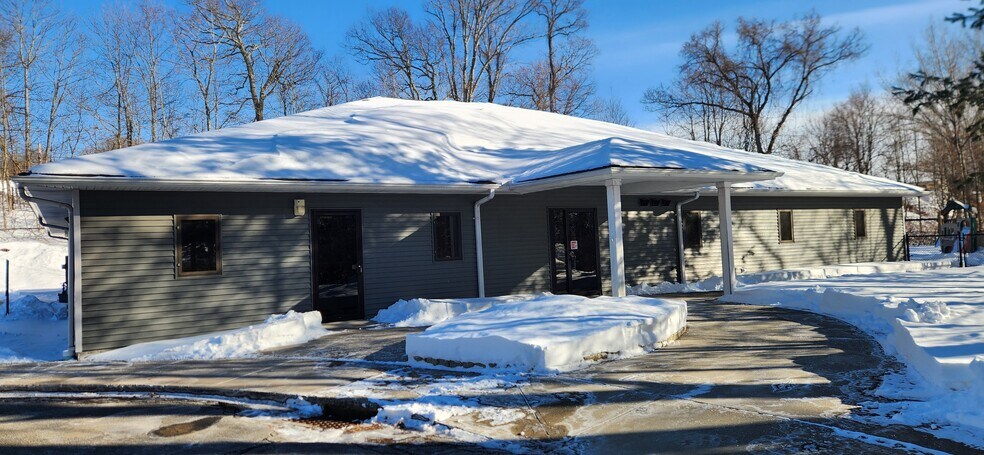 Primary Photo Of 129 Union City Rd, Prospect General Retail For Sale