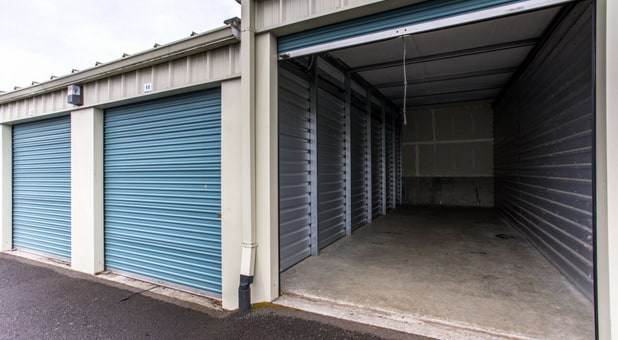 More Photos Of 1520 Peachtree St, Cocoa Self Storage For Sale