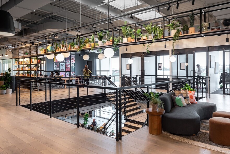 More Photos Of 1120 S Rackham Way, Meridian Office For Sale