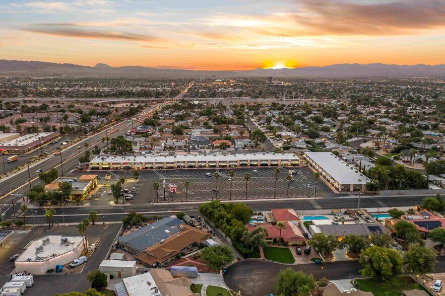 More Photos Of 4130-4180 S Sandhill Rd, Las Vegas Storefront For Lease