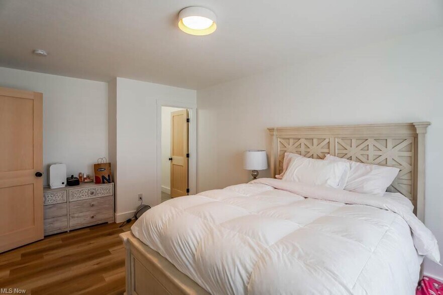 More Photos Of 2046 Noble Dr, Wooster Apartments For Sale