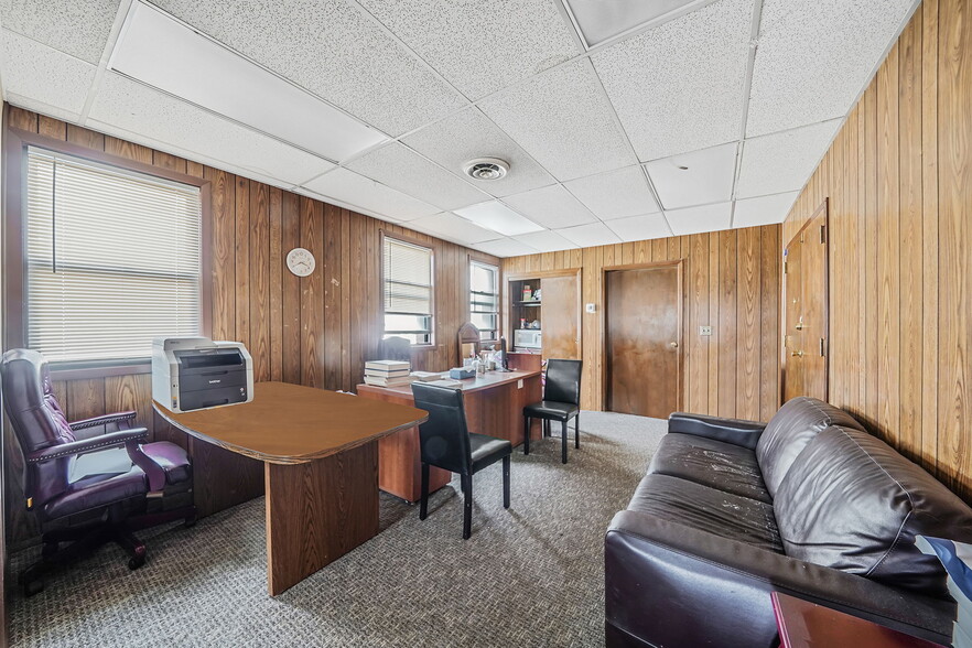 More Photos Of 203 Rockaway Ave, Valley Stream Office For Sale