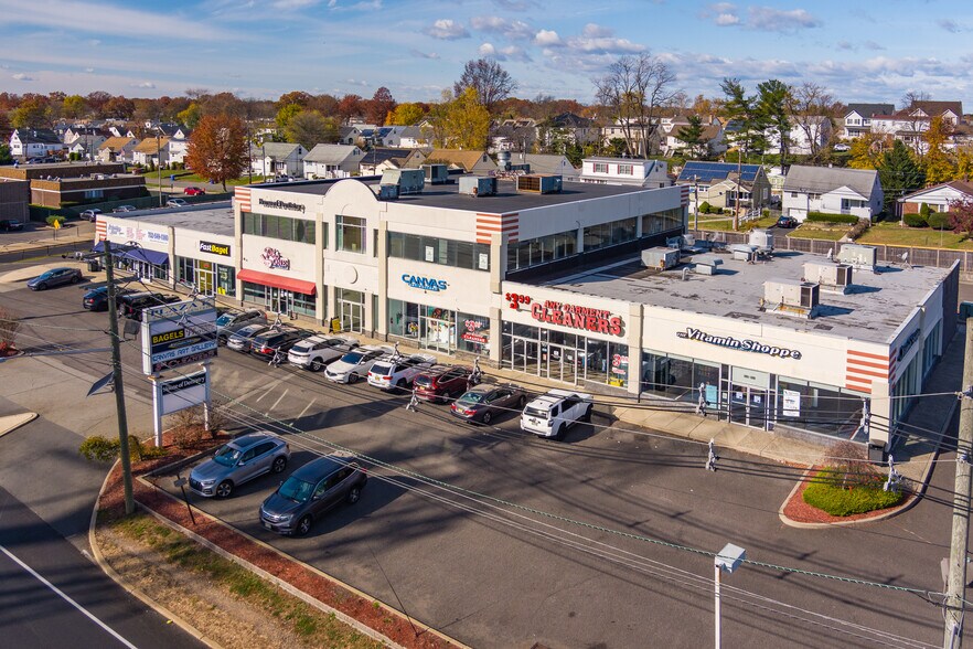 More Photos Of 171-185 Route 1, Metuchen Freestanding For Lease