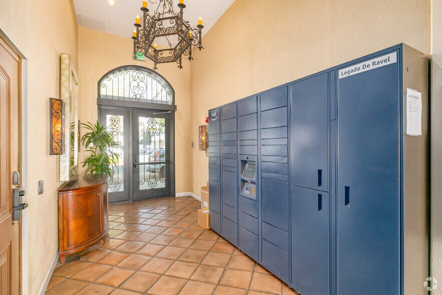More Photos Of 1520 16th St, Sacramento Apartments For Lease