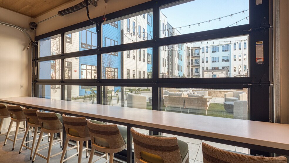 More Photos Of 225 W Olney Rd, Norfolk Apartments For Sale