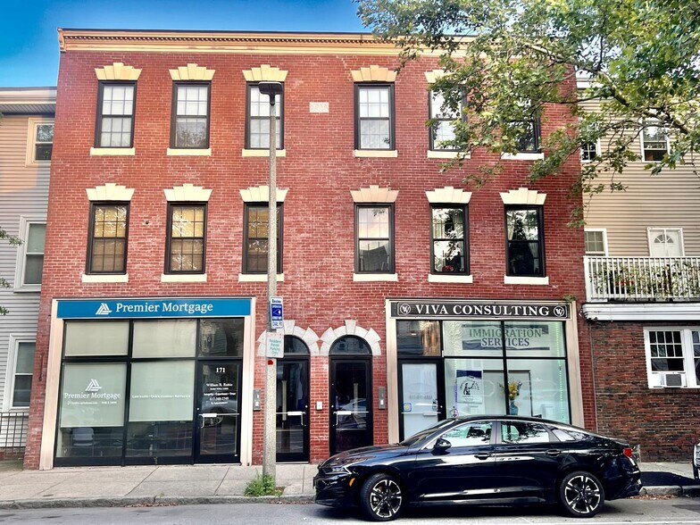 More Photos Of 169-171 Chelsea St, Boston Storefront Retail Office For Sale