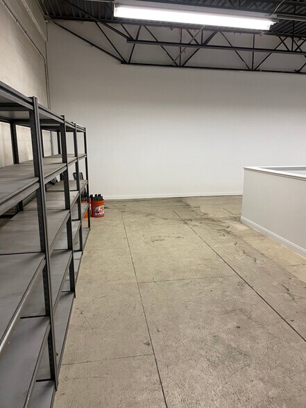 More Photos Of 25 N 400 W, North Salt Lake Warehouse For Lease
