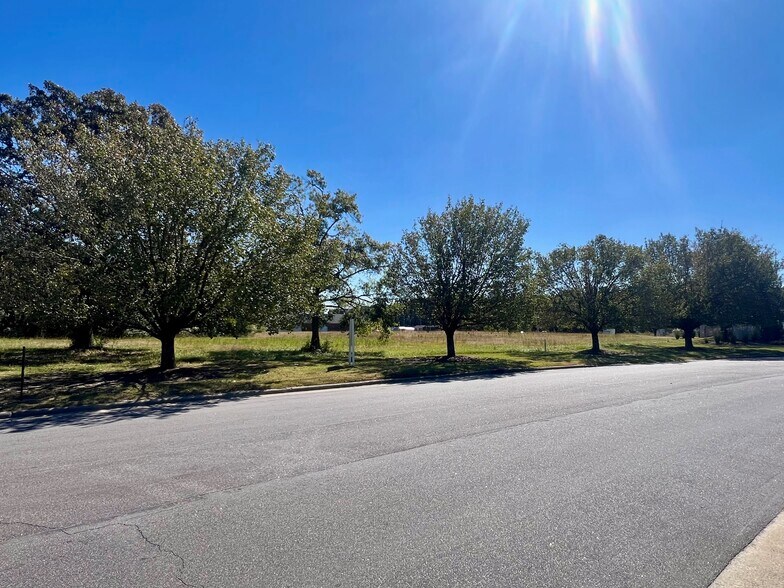 More Photos Of TBD Brekonridge Centre Dr, Monroe Land For Sale