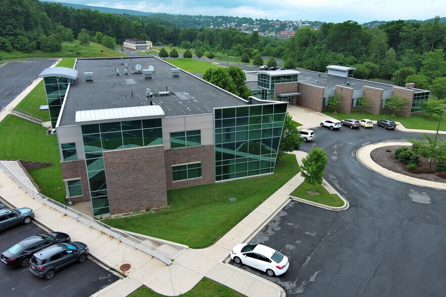 Primary Photo Of Midlothian Rd, Frostburg Office For Sale