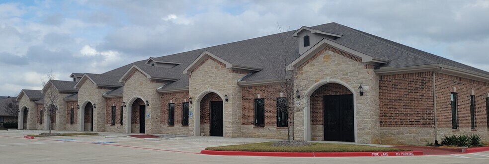 More Photos Of 2751 S Stonebridge Dr, McKinney Medical For Lease
