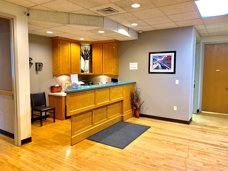 More Photos Of 295 High St, Holyoke Loft Creative Space For Sale