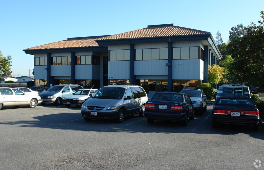 More Photos Of 992 S De Anza Blvd, San Jose Office For Lease