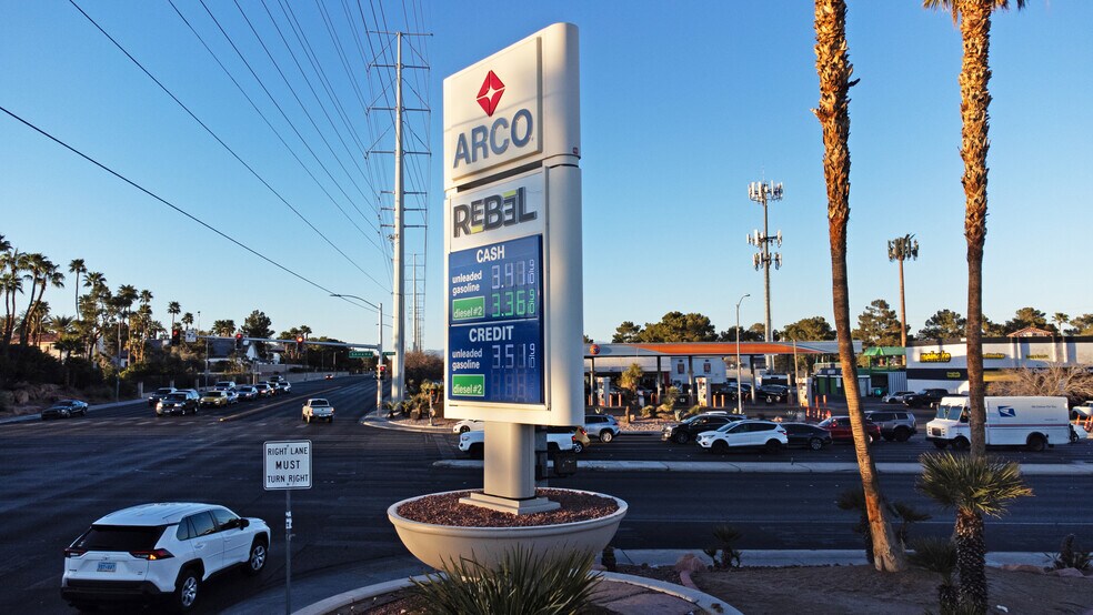 More Photos Of 8555-8565 W Sahara Ave, Las Vegas Unknown For Lease