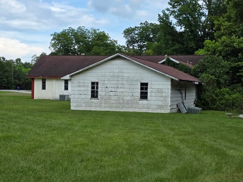 More Photos Of 10675 Rucker Rd, Elmore Religious Facility For Sale