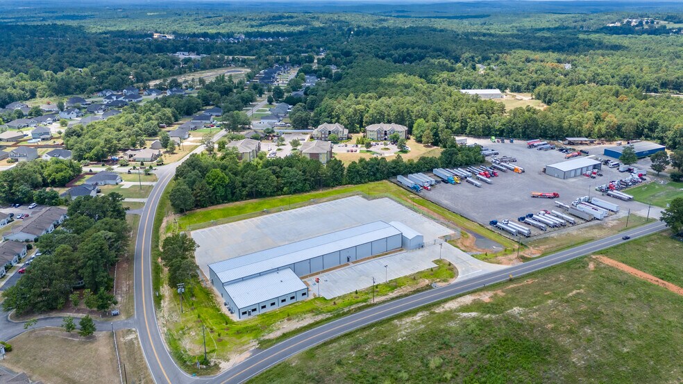 More Photos Of 144 Sweetwater Rd, North Augusta Distribution For Sale