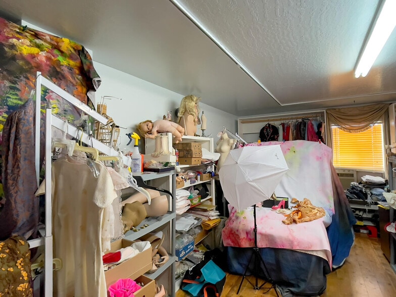 More Photos Of 79 C Street, Virginia City Storefront Retail Residential For Sale