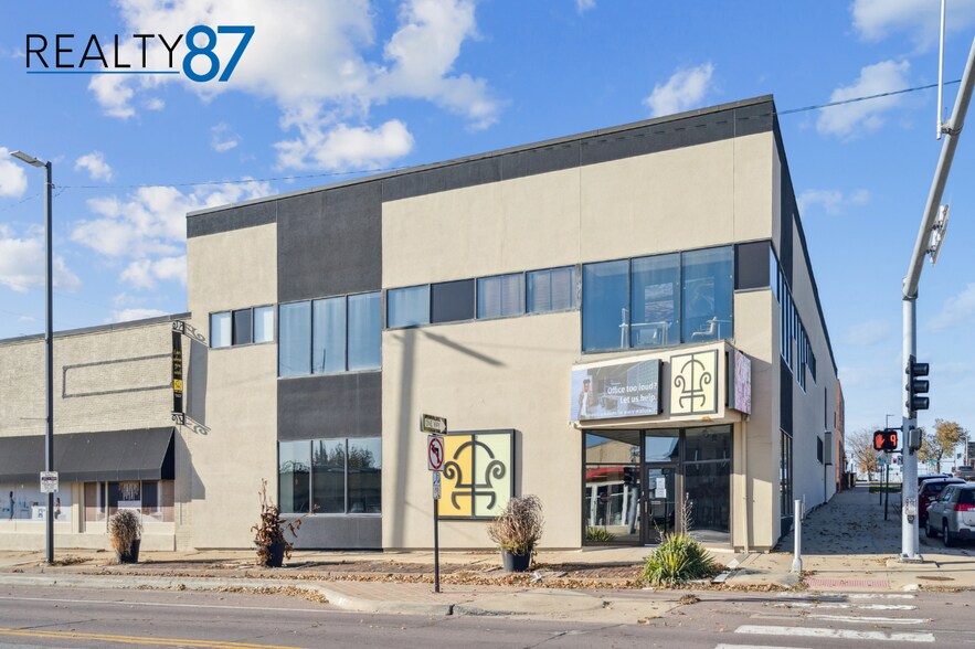 More Photos Of 724 3rd Ave SE, Cedar Rapids Freestanding For Sale