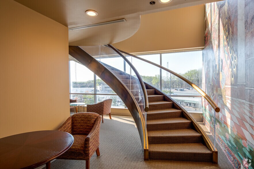 More Photos Of 10411 Motor City Dr, Bethesda Coworking Space