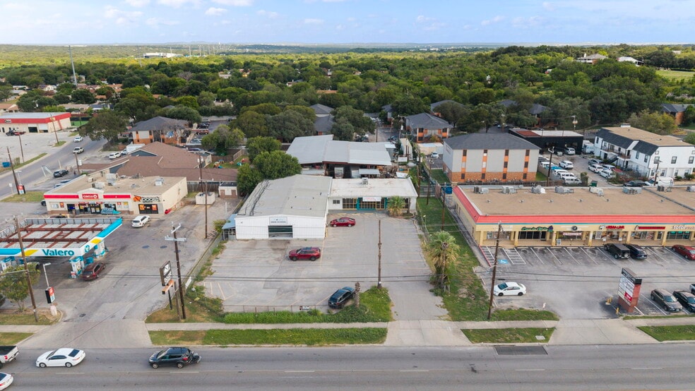 More Photos Of 5421 Grissom Rd, San Antonio Storefront For Lease