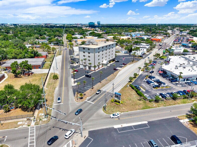 More Photos Of 3825 Henderson Blvd, Tampa Office For Lease