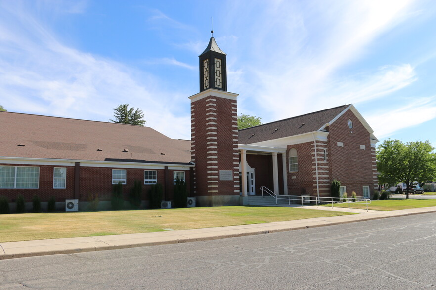 Primary Photo Of 225 S 400 E, Payson Religious Facility For Sale