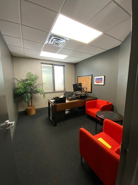 More Photos Of 3436-3500 Granite Cir, Toledo Medical For Lease