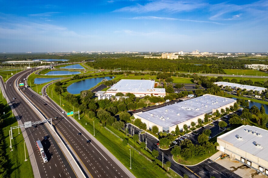 More Photos Of 2405 Commerce Park Dr, Orlando Unknown For Lease