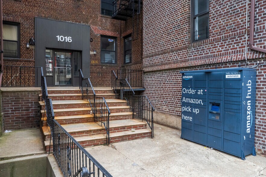More Photos Of 5008 Fort Hamilton Pky, Brooklyn Apartments For Lease
