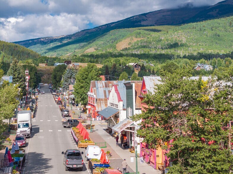 More Photos Of 307 Elk Ave, Crested Butte General Retail For Sale