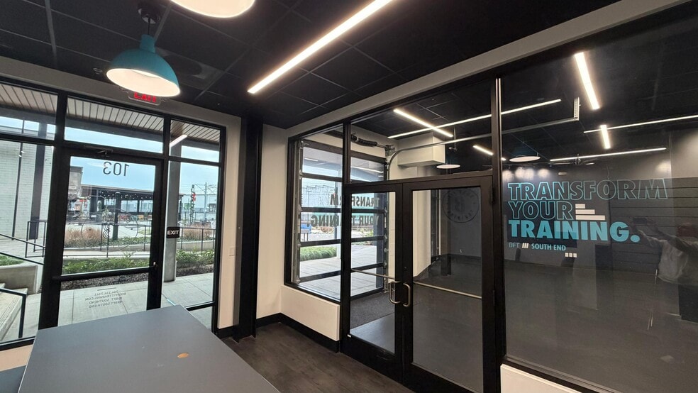 More Photos Of 3232 South Blvd, Charlotte Unknown For Lease