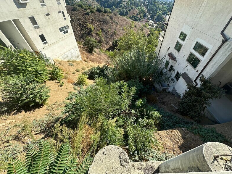 More Photos Of Hanscom Drive Dr, South Pasadena Land For Sale