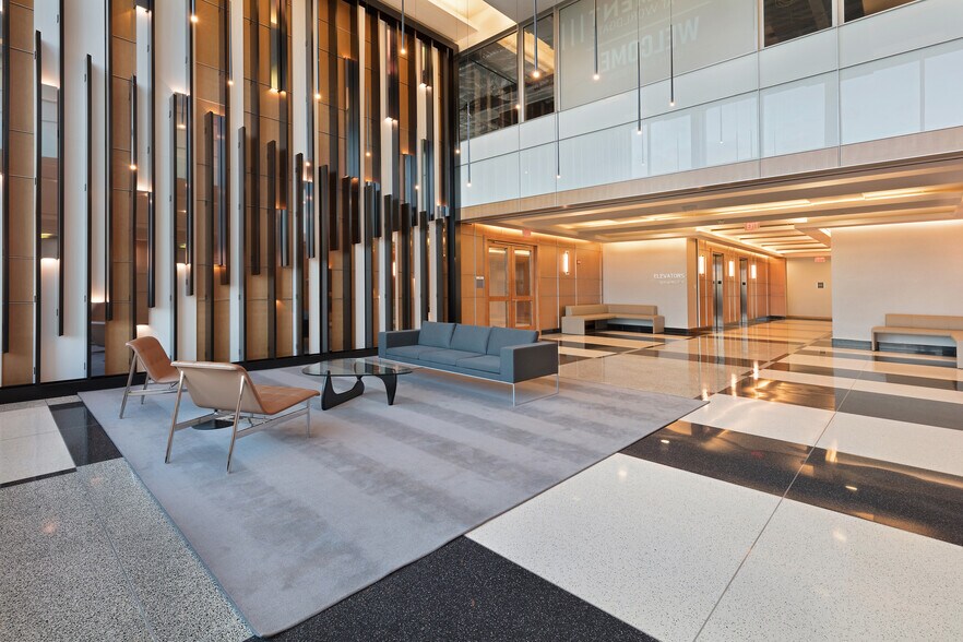 More Photos Of 12930 Worldgate Dr, Herndon Office For Lease