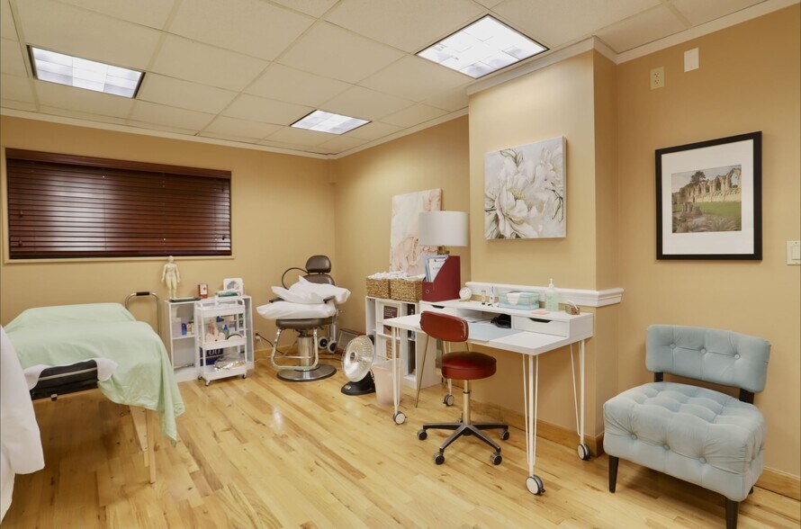 More Photos Of 1590 Anderson, Fort Lee Apartments For Lease