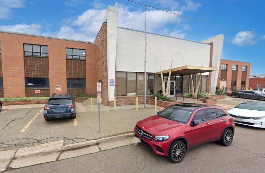 More Photos Of 2320 W 4th Ave, Denver Warehouse For Sale
